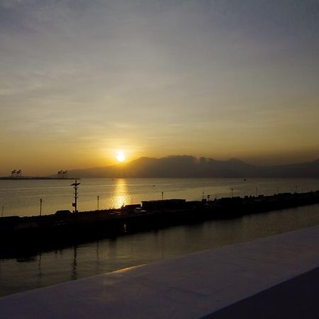 The Reef Hotel And Residences Olongapo Εξωτερικό φωτογραφία